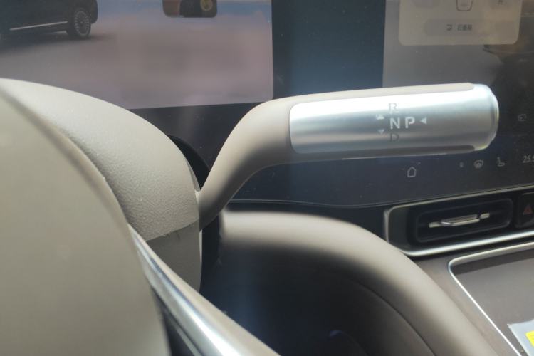 Used Hima AITO M9 2024 Range-Extended Ultra Version 52 kWh 5-Seater Model Gear Lever