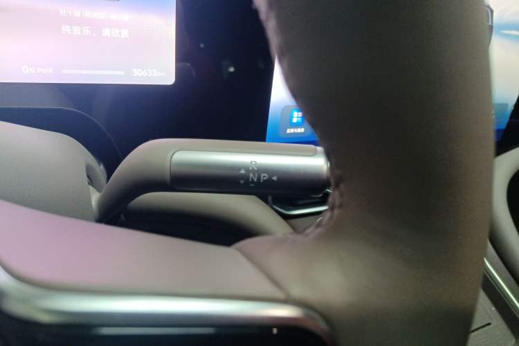 Used Hima AITO M9 2024 Range-Extended Ultra Version 52 kWh 6-Seater Model Gear Lever