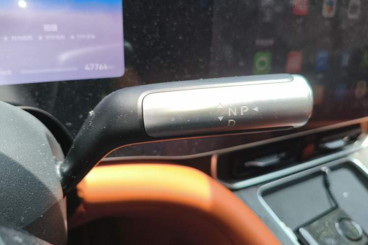 Used Hima AITO M9 2024 Range-Extended Ultra Version 42 kWh 6-Seater Model Gear Lever
