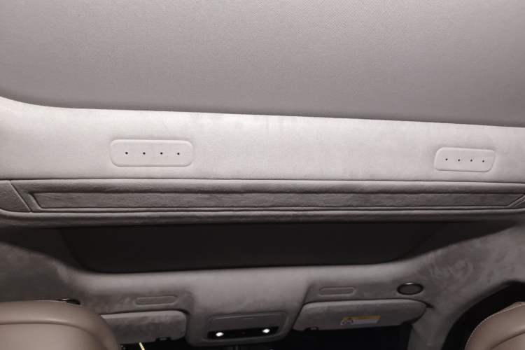 Used Hima AITO M9 2024 Range-Extended Ultra Version 52 kWh 5-Seater Model Headliner