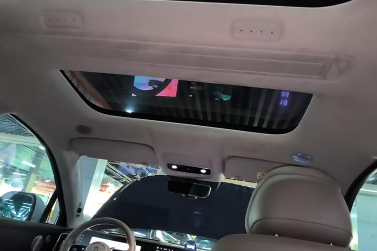Used Hima AITO M9 2024 Range-Extended Ultra Version 52 kWh 5-Seater Model Headliner