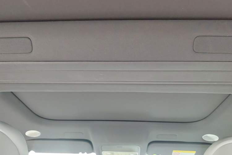 Used Hima AITO M9 2024 All-Electric Ultra Version 100 kWh 6-Seater Model Headliner