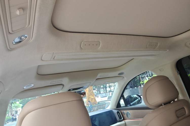Used Hima AITO M9 2024 Range-Extended Ultra Version 52 kWh 6-Seater Model Headliner