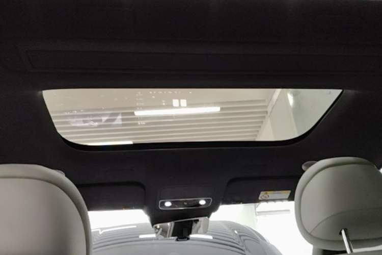 Used Hima AITO M9 2024 Range-Extended Ultra Version 42 kWh 6-Seater Model Headliner