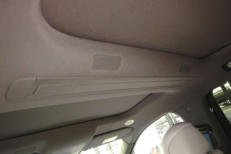 Used Hima AITO M9 2024 Range-Extended Ultra Version 42 kWh 6-Seater Model Headliner