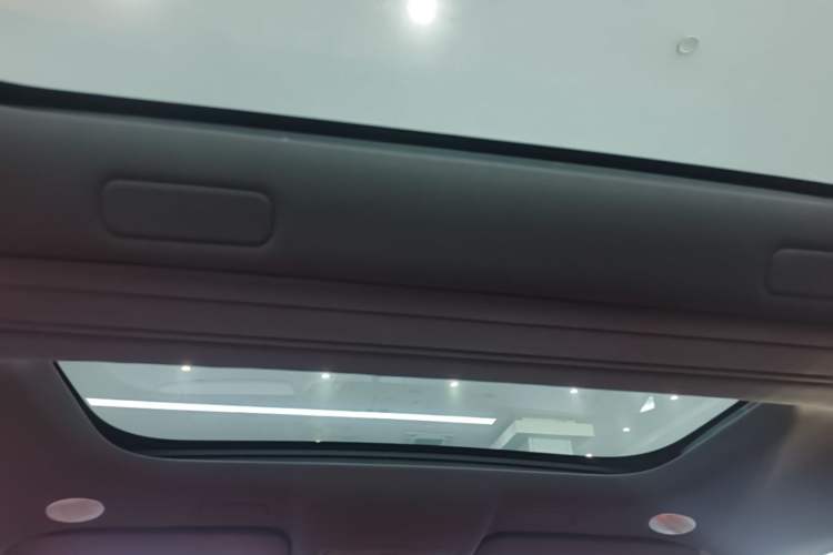 Used Hima AITO M9 2024 Range-Extended Ultra Version 42 kWh 6-Seater Model Headliner
