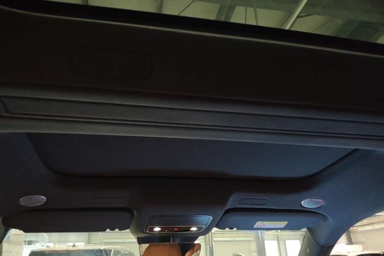 Used Hima AITO M9 2024 Range-Extended Ultra Version 42 kWh 6-Seater Model Headliner