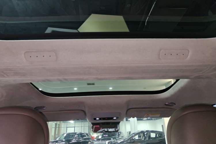 Used Hima AITO M9 2024 Range-Extended Max Edition 52 kWh 6-Seater Version Headliner
