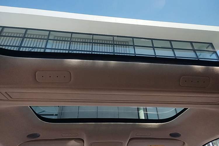Used Hima AITO M9 2024 Range-Extended Ultra Version 42 kWh 6-Seater Model Headliner