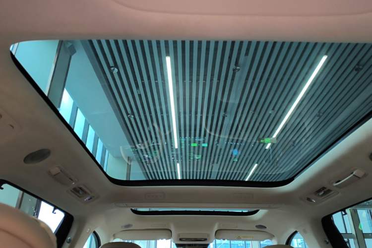 Used Hima AITO M9 2024 Range-Extended Ultra Version 52 kWh 5-Seater Model Headliner