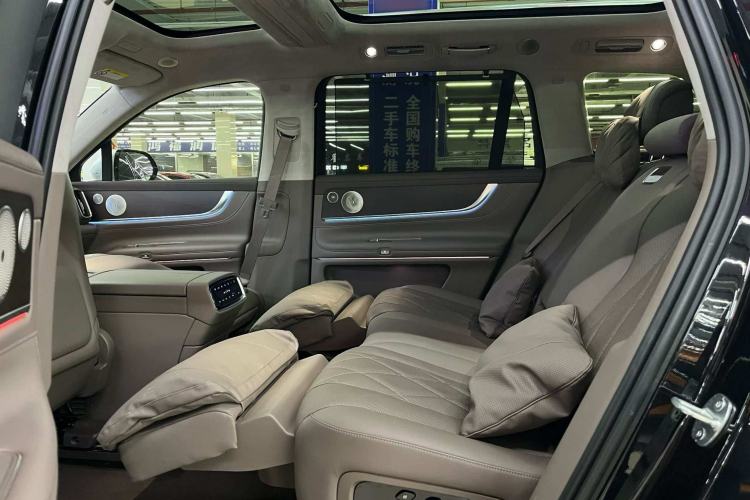 Used Hima AITO M9 2024 Range-Extended Ultra Version 52 kWh 5-Seater Model Interior 1