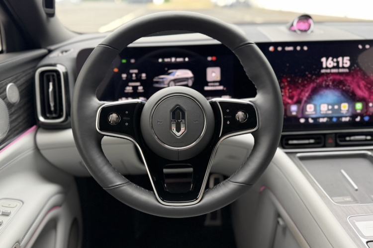 Used Hima AITO M9 2024 Range-Extended Max Edition 42 kWh 6-Seater Version Interior 12