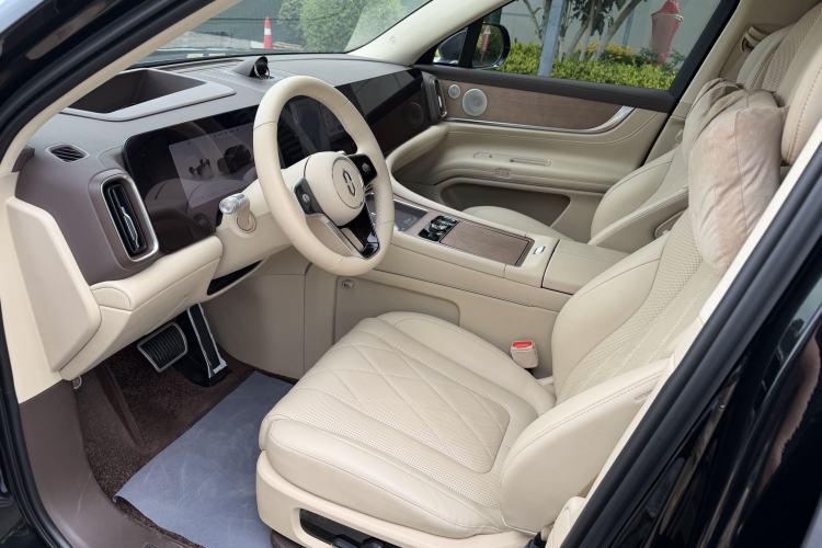 Used Hima AITO M9 2024 Range-Extended Max Edition 42 kWh 6-Seater Version Interior 13