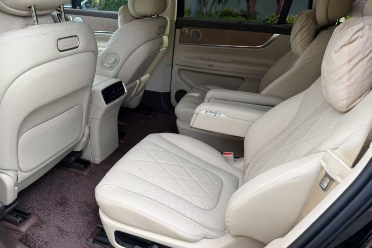 Used Hima AITO M9 2024 Range-Extended Max Edition 42 kWh 6-Seater Version Interior 15