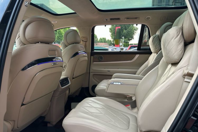 Used Hima AITO M9 2024 Range-Extended Max Edition 42 kWh 6-Seater Version Interior 2