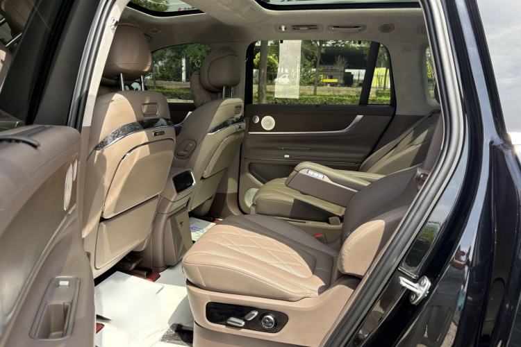 Used Hima AITO M9 2024 Range-Extended Ultra Version 52 kWh 6-Seater Model Interior 2