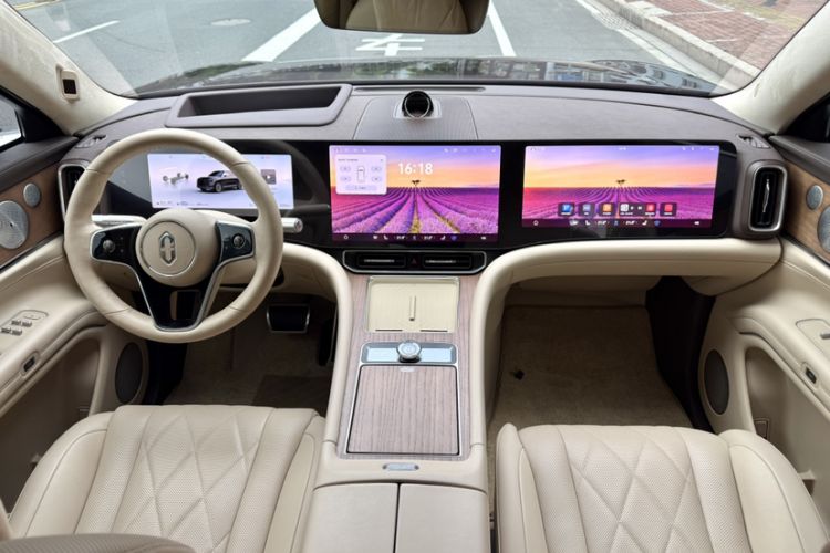 Used Hima AITO M9 2024 Range-Extended Max Edition 42 kWh 5-Seater Version Interior 2