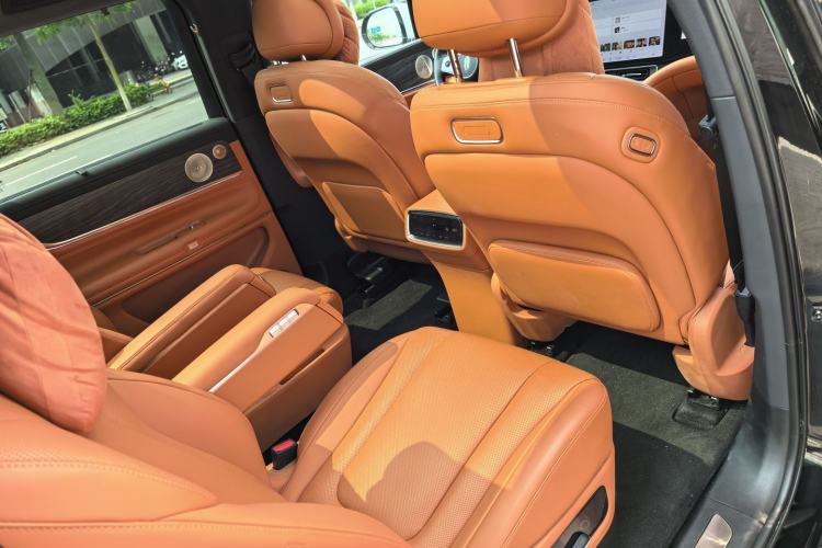 Used Hima AITO M9 2024 Range-Extended Max Edition 42 kWh 6-Seater Version Interior 4