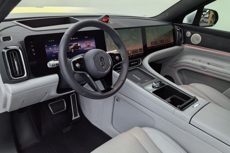 Used Hima AITO M9 2024 Range-Extended Max Edition 42 kWh 6-Seater Version Interior 4