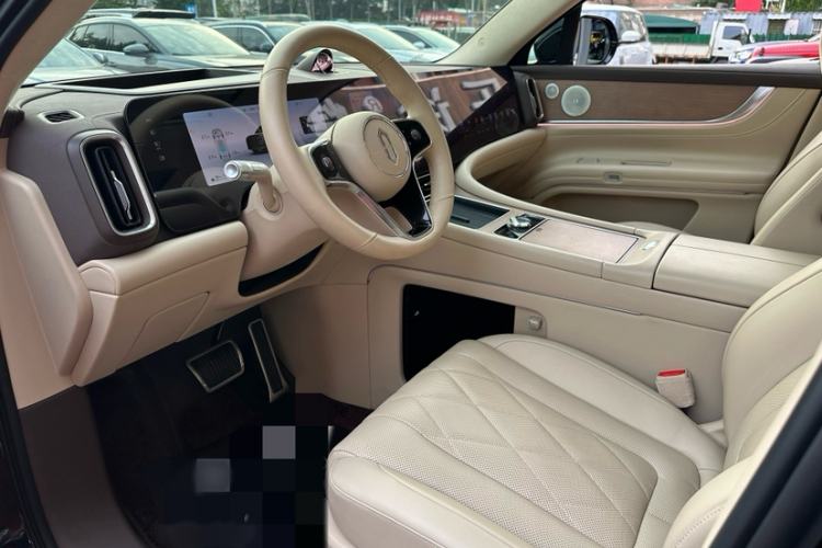 Used Hima AITO M9 2024 Range-Extended Max Edition 42 kWh 6-Seater Version Interior 5