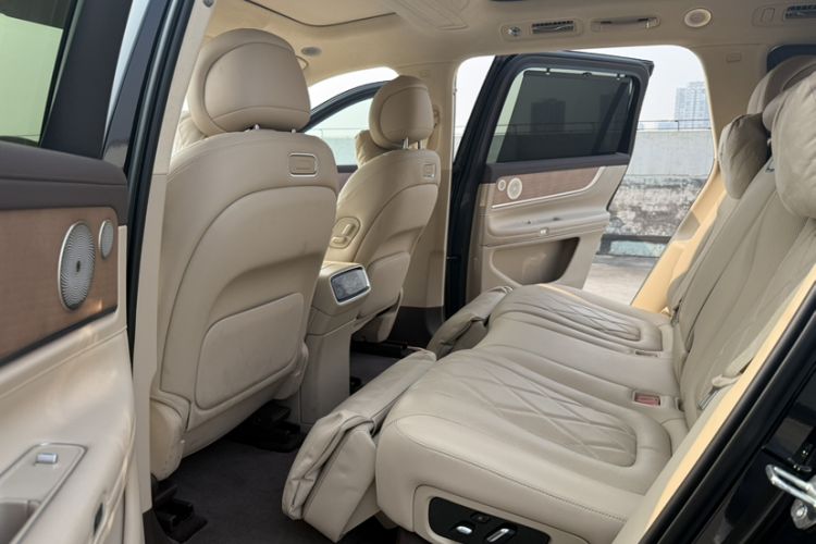 Used Hima AITO M9 2024 Range-Extended Ultra Version 52 kWh 5-Seater Model Interior 6