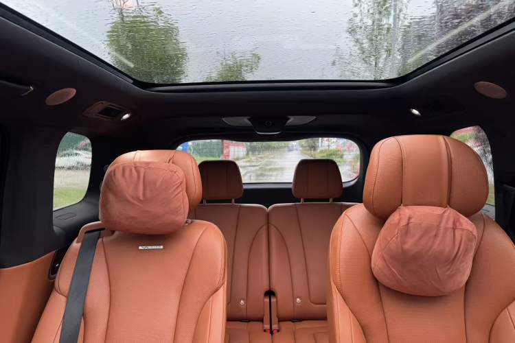 Used Hima AITO M9 2024 Range-Extended Ultra Version 42 kWh 6-Seater Model Interior 7