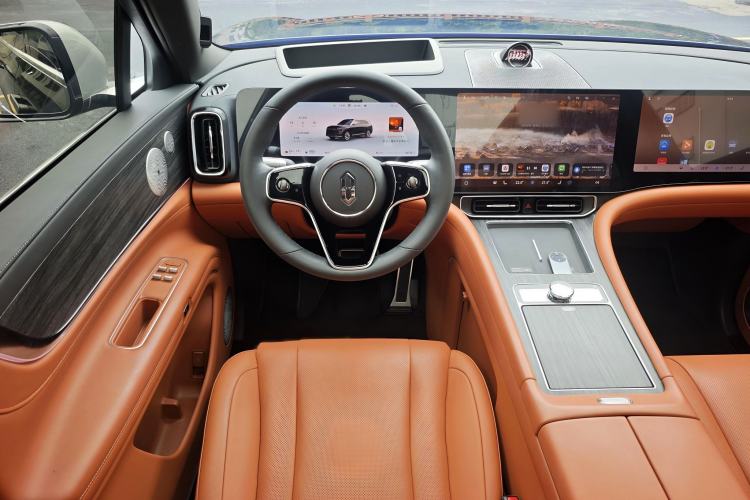 Used Hima AITO M9 2024 Range-Extended Max Edition 42 kWh 6-Seater Version Interior 8