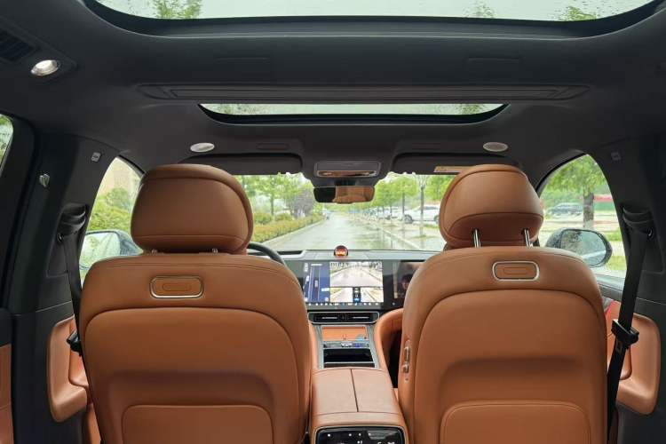 Used Hima AITO M9 2024 Range-Extended Ultra Version 42 kWh 6-Seater Model Interior 9