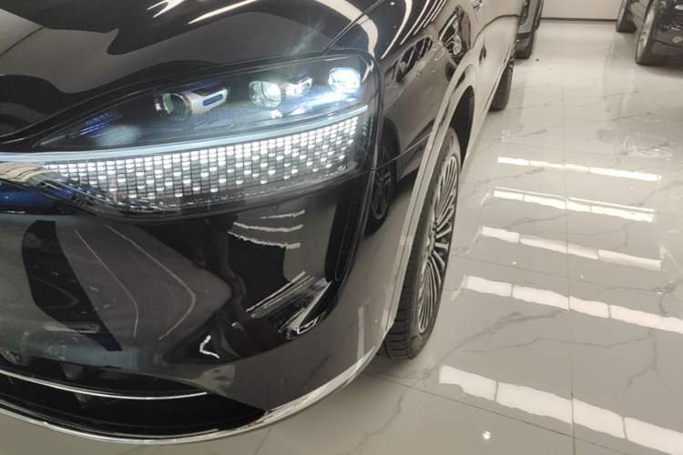 Used Hima AITO M9 2024 Range-Extended Ultra Version 42 kWh 6-Seater Model Left Front Headlight