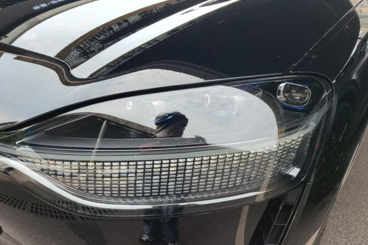 Used Hima AITO M9 2024 Range-Extended Max Edition 42 kWh 6-Seater Version Left Front Headlight