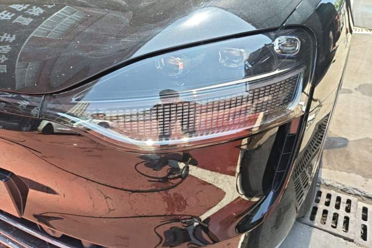 Used Hima AITO M9 2024 Range-Extended Max Edition 42 kWh 6-Seater Version Left Front Headlight
