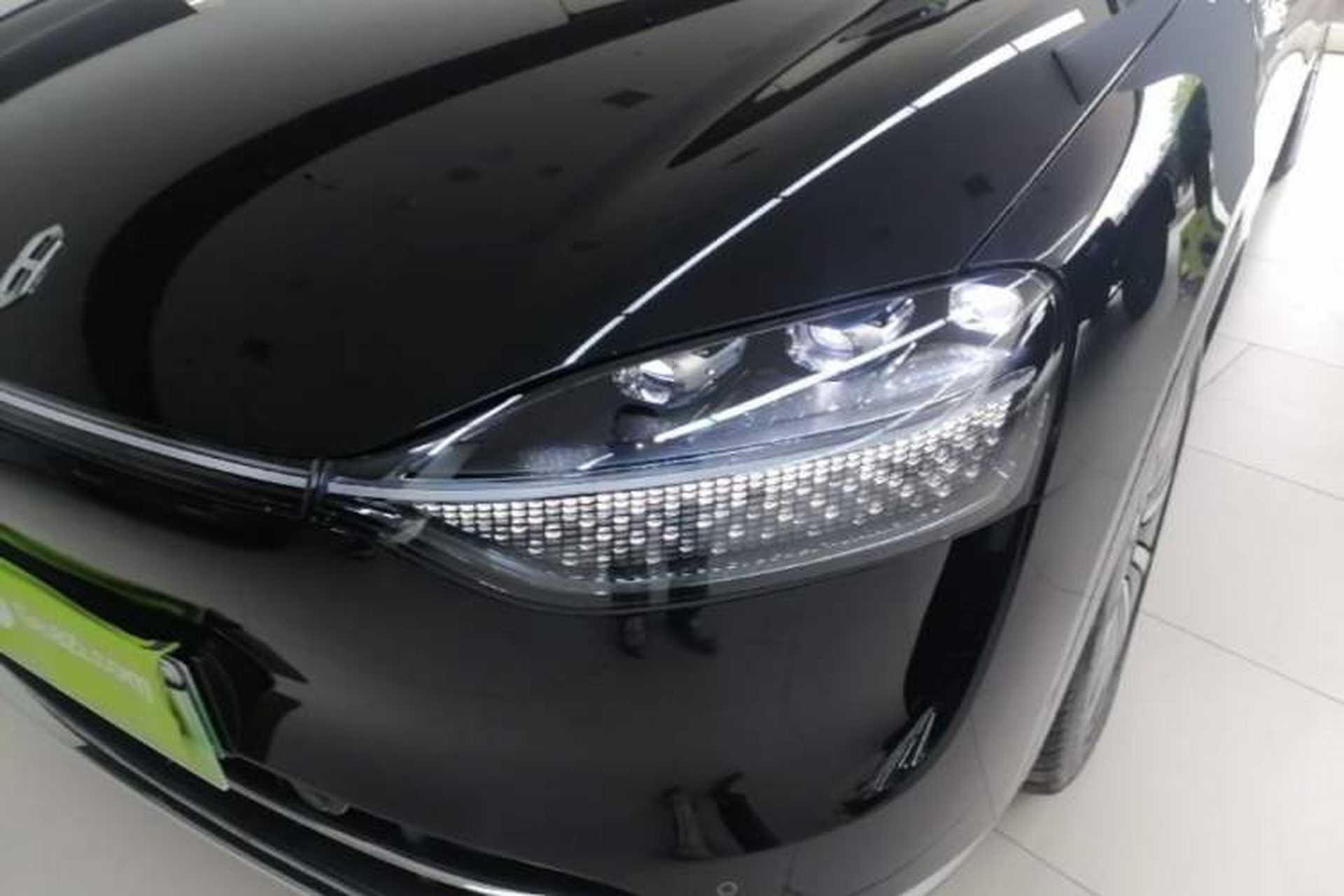 Used Hima AITO M9 2024 Range-Extended Max Edition 42 kWh 6-Seater Version Left Front Headlight