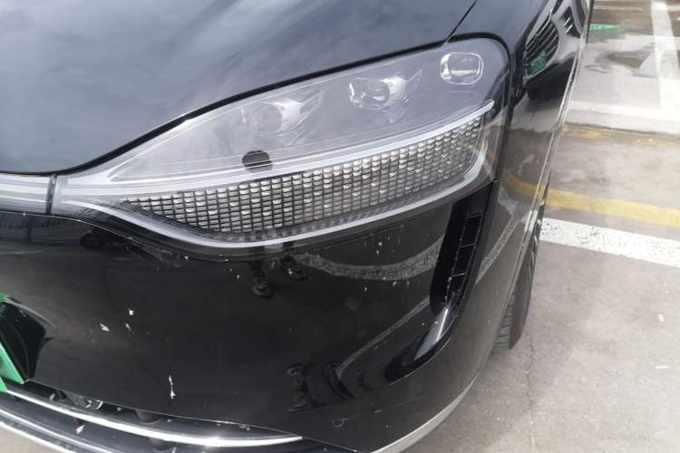 Used Hima AITO M9 2024 Range-Extended Ultra Version 52 kWh 6-Seater Model Left Front Headlight