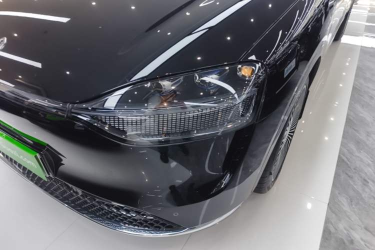 Used Hima AITO M9 2024 Range-Extended Ultra Version 42 kWh 6-Seater Model Left Front Headlight