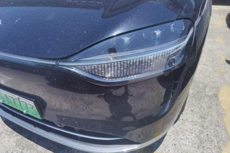 Used Hima AITO M9 2024 Range-Extended Ultra Version 42 kWh 6-Seater Model Left Front Headlight
