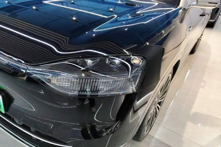 Used Hima AITO M9 2024 Range-Extended Ultra Version 42 kWh 6-Seater Model Left Front Headlight