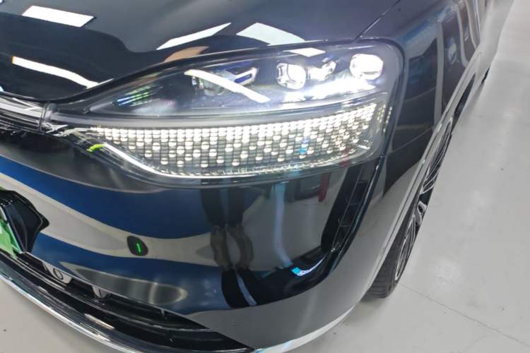 Used Hima AITO M9 2024 Range-Extended Ultra Version 42 kWh 6-Seater Model Left Front Headlight