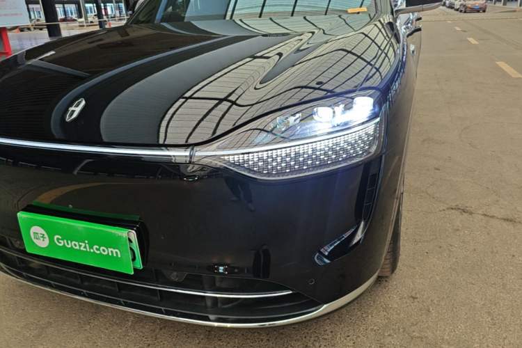 Used Hima AITO M9 2024 Range-Extended Ultra Version 52 kWh 6-Seater Model Left Front Headlight