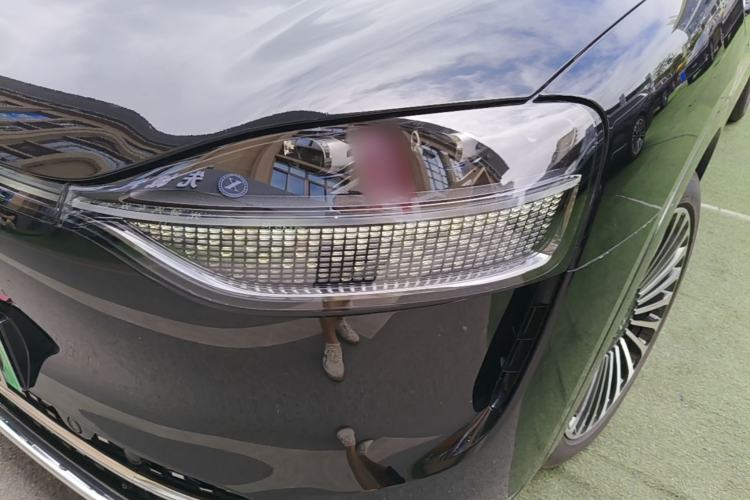Used Hima AITO M9 2024 Range-Extended Ultra Version 52 kWh 6-Seater Model Left Front Headlight
