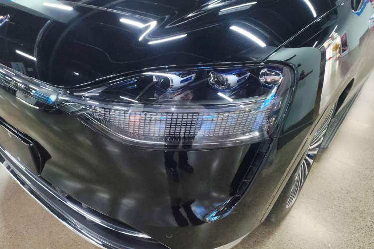 Used Hima AITO M9 2024 Range-Extended Ultra Version 52 kWh 5-Seater Model Left Front Headlight