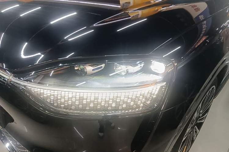 Used Hima AITO M9 2024 All-Electric Ultra Version 100 kWh 5-Seater Model Left Front Headlight