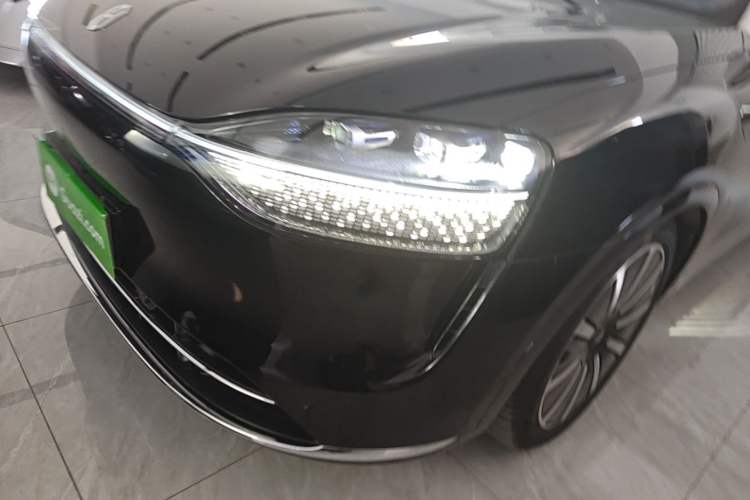 Used Hima AITO M9 2024 Range-Extended Ultra Version 42 kWh 6-Seater Model Left Front Headlight