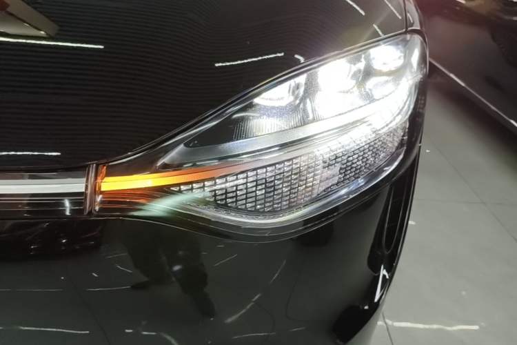 Used Hima AITO M9 2024 Range-Extended Max Edition 42 kWh 6-Seater Version Left Front Headlight