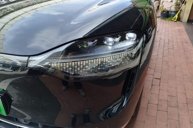 Used Hima AITO M9 2024 Range-Extended Ultra Version 52 kWh 6-Seater Model Left Front Headlight
