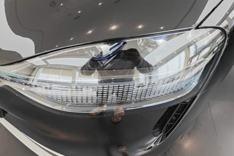 Used Hima AITO M9 2024 Range-Extended Ultra Version 42 kWh 6-Seater Model Left Front Headlight