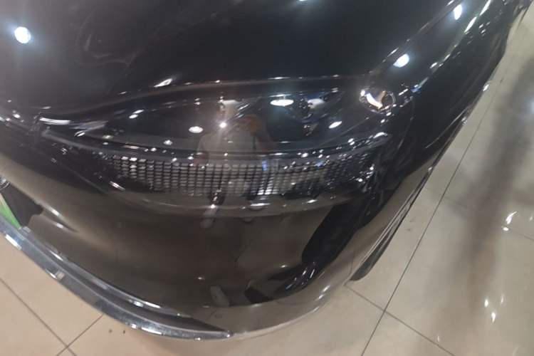 Used Hima AITO M9 2024 Range-Extended Max Edition 42 kWh 6-Seater Version Left Front Headlight