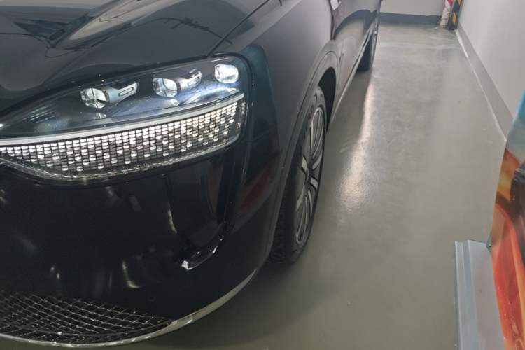 Used Hima AITO M9 2024 All-Electric Max Version 100 kWh 6-Seater Left Front Headlight