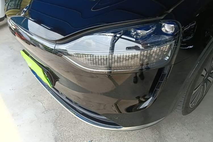 Used Hima AITO M9 2024 Range-Extended Ultra Version 52 kWh 6-Seater Model Left Front Headlight