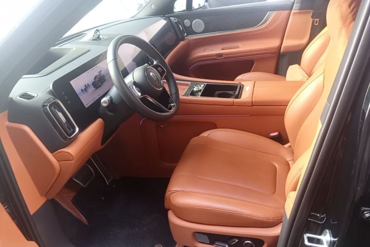 Used Hima AITO M9 2024 Range-Extended Ultra Version 42 kWh 6-Seater Model Left Front Seat