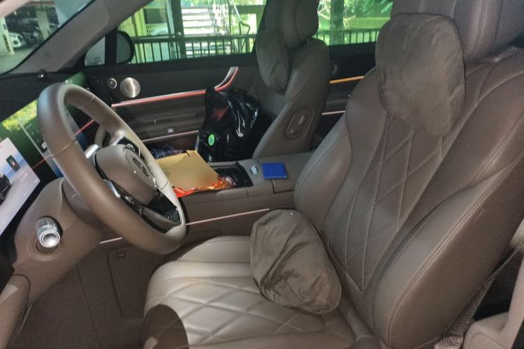 Used Hima AITO M9 2024 Range-Extended Ultra Version 42 kWh 6-Seater Model Left Front Seat